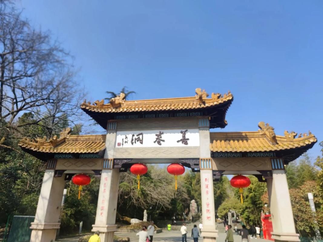 江苏无锡善卷洞：智能导览系统让千年溶洞焕发新生！