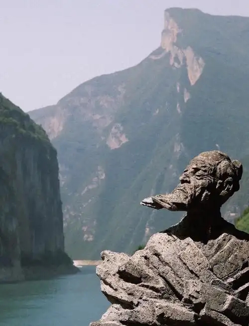 小泥人智能导览系统｜赋能奉节白帝城·瞿塘峡，解锁诗城三峡沉浸式体验